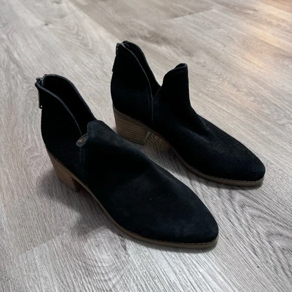 Blondo Ellis Black Suede Ankle Booties Waterproof Impermeable - Picture 3 of 7